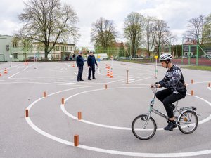 Zdjęcia przedstawiają przebieg &quot;KONKURSU BEZPIECZEŃSTWA W RUCHU DROGOWYM W LEŻAJSKU&quot;