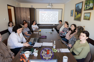 Zdjęcia przedstawiają przebieg szkolenia w poradni psychologiczno-pedagogicznej w Leżajsku.